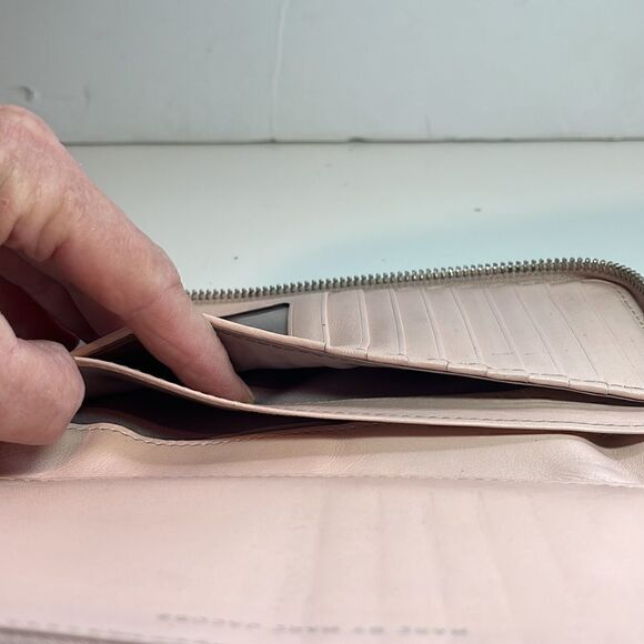 MARC BY MARC JACOBS Standard Supply Wallet - Picture 7 of 12